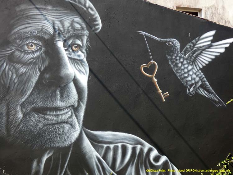 Ancien et colibri