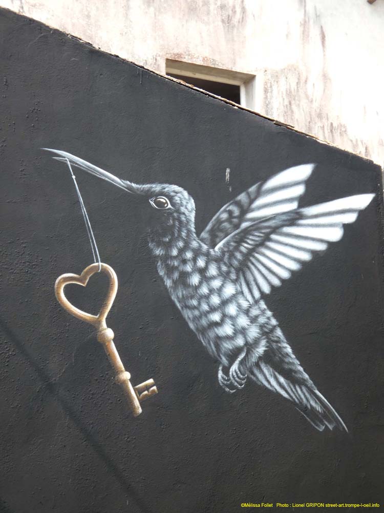 Ancien et colibri
