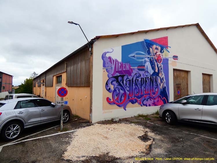 Vie en suspens