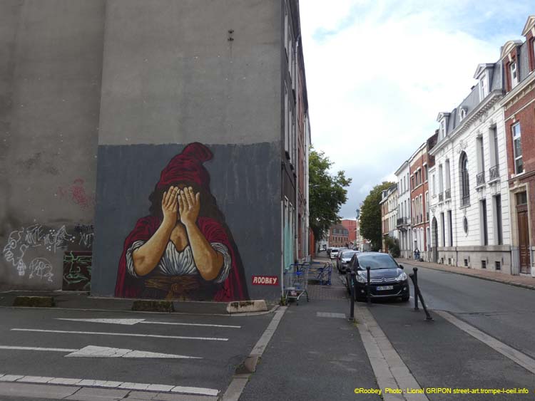 Marianne se masquant