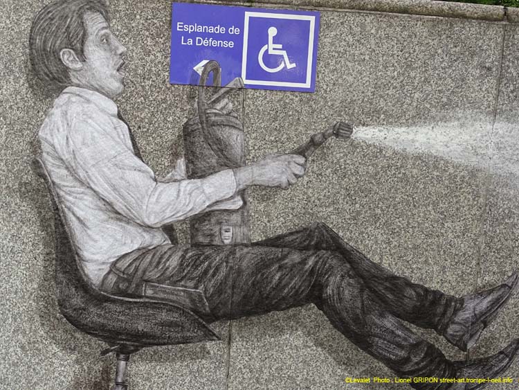 Underground-effect7 Levalet-3