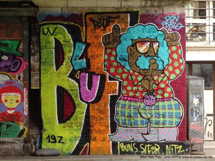 Mr Bluf