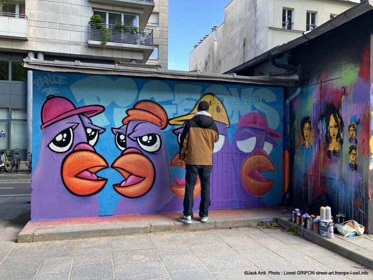 Bande de pigeons-02