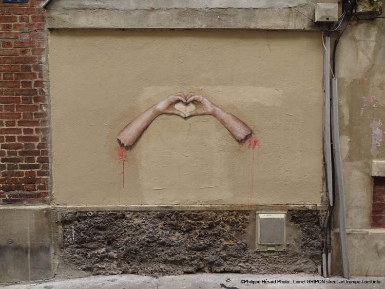 Amour en mains