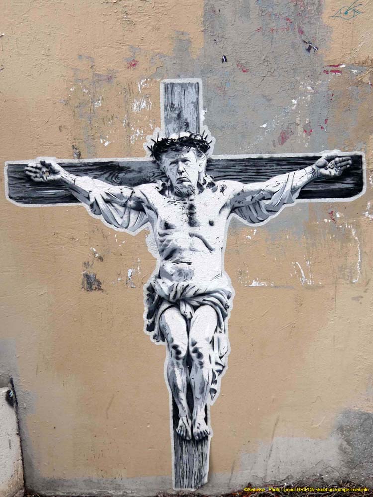 Trump crucifié