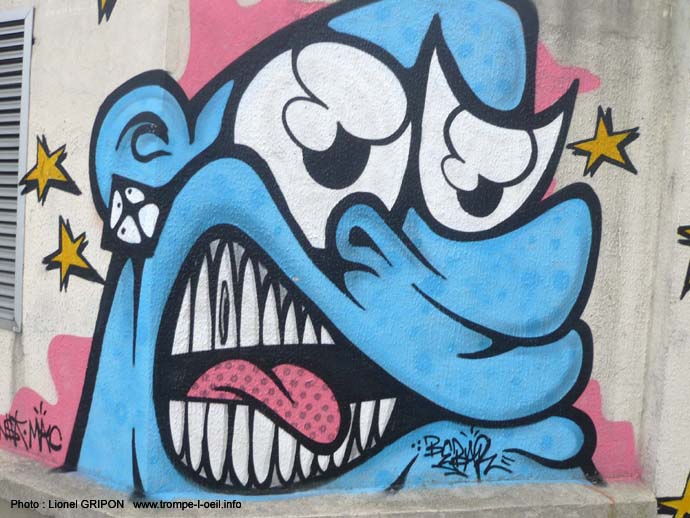 Tête bleue
