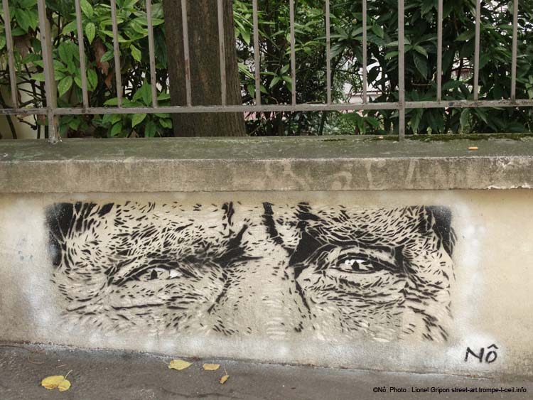 Zoom sur regard