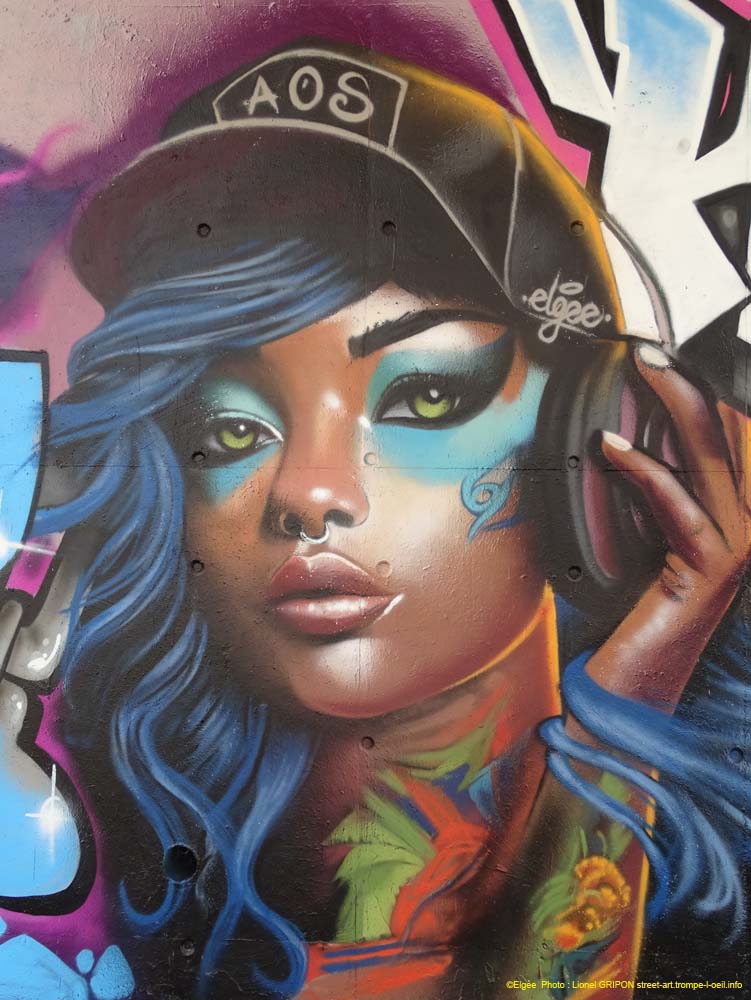 Belle aux yeux verts