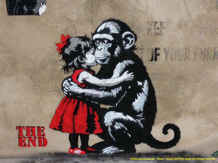 Fillette et chimpanzé-04