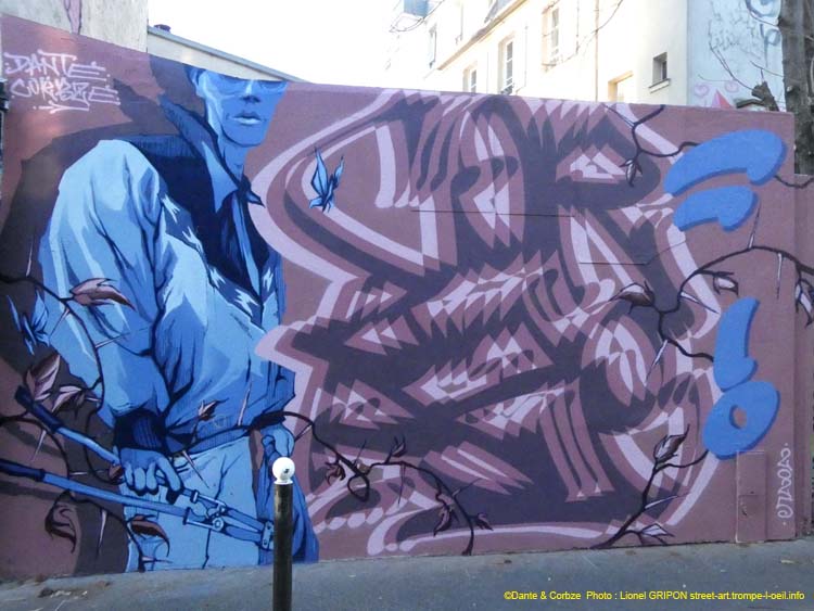 Homme au coupe boulon