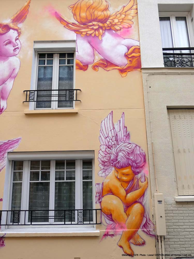 Petit ange pensif-Bis