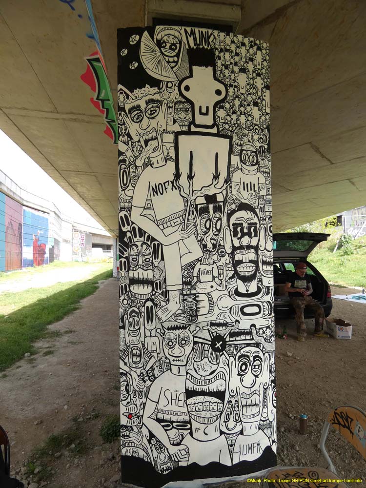 Assemblage surréaliste