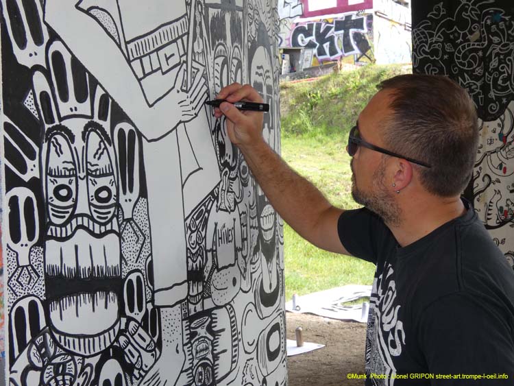 Assemblage surréaliste