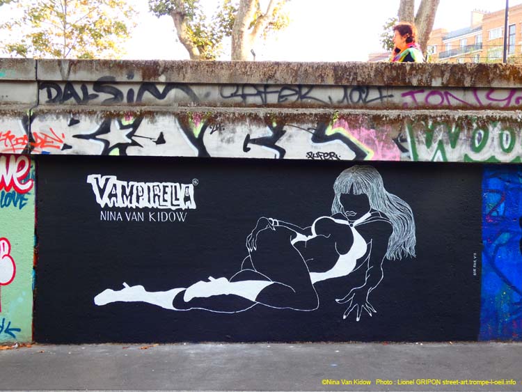 V Treize-009  Van Kidow