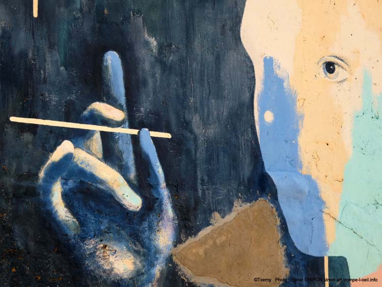 Humanoïde à la paille