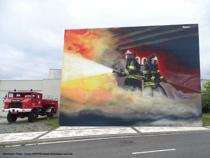 Hommage aux pompiers