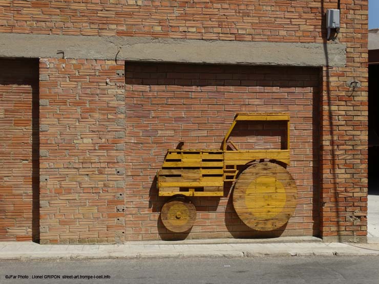 Tracteur en bois