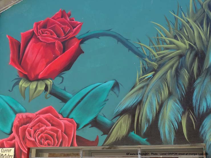 Aigle et roses