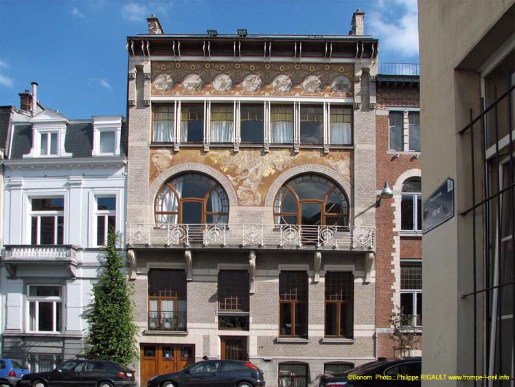 Art Nouveau